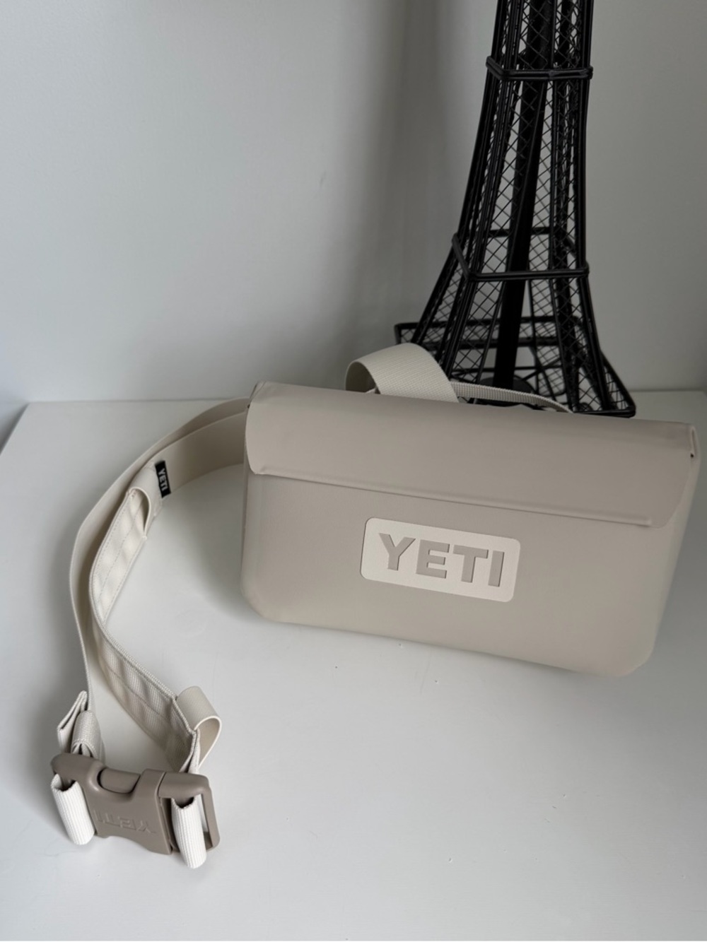 YETI Sidekick Dry 1L Gear Case